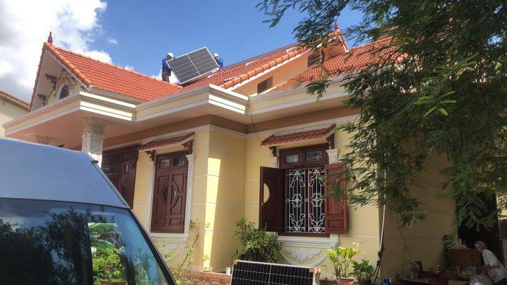 Quang Điện thi công áp mái hệ thống điện mặt trời hòa lưới có lưu trữ tại Quảng Yên
