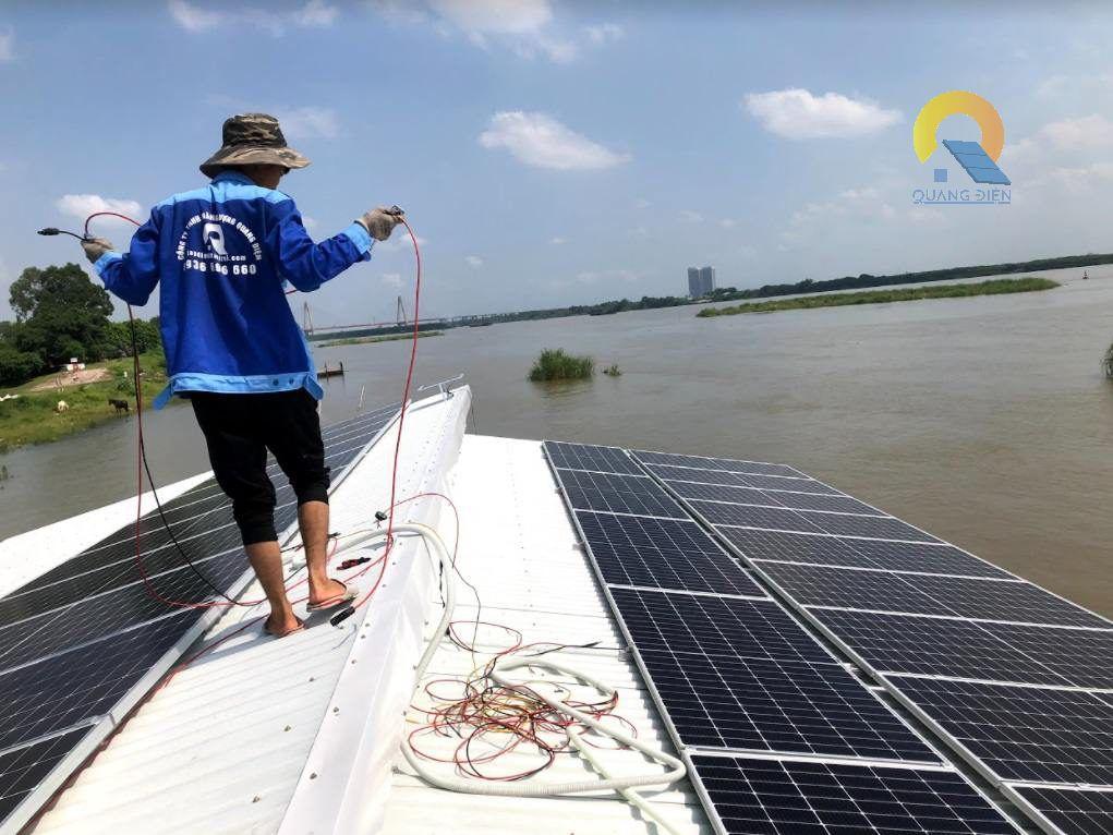 Lắp đặt tấm pin năng lượng mặt trời Hybird tại Nhật Tân Hà Nội