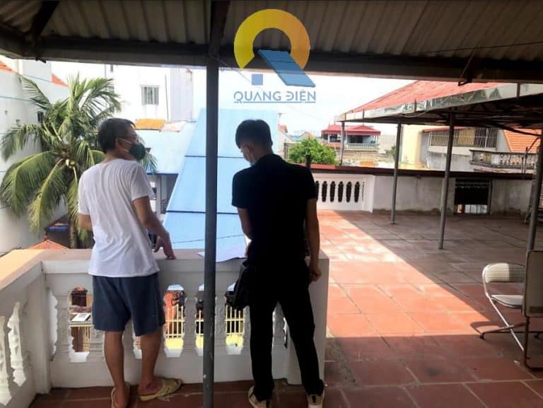 Lắp điện mặt trời Hưng Yên: báo giá trọn gói 2026 tu van khao sat lap dien mat troi hybird tai hung yen Lắp điện mặt trời Hưng Yên – Chia sẻ của khách hàng tại Hệ hòa lưới có lưu trữ