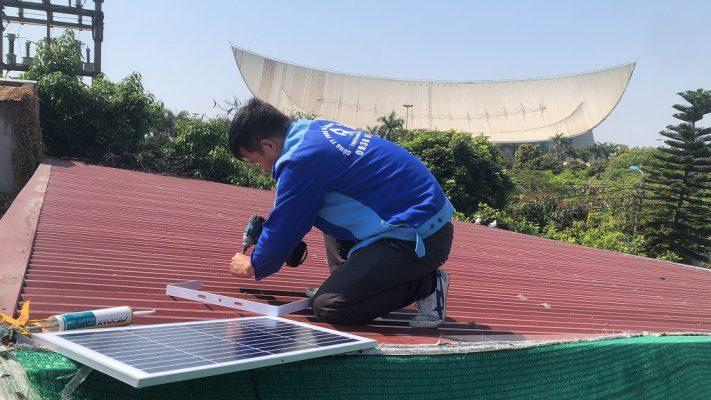 Lắp đèn năng lượng mặt trời tại Hải Phòng