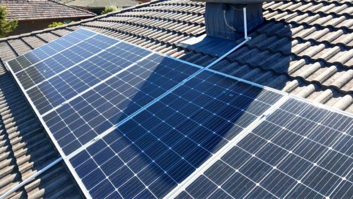 Hiện tượng đổ bóng xuống giàn pin mặt trời
