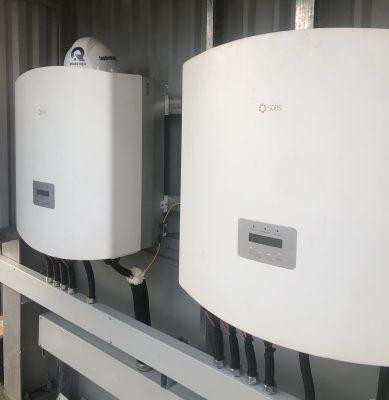 Ưu nhược điểm của biến tần chuỗi String Inverter so với biến tần vi mô Micro Inverter