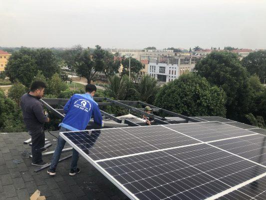 lắp đặt điện mặt trời mái nhà