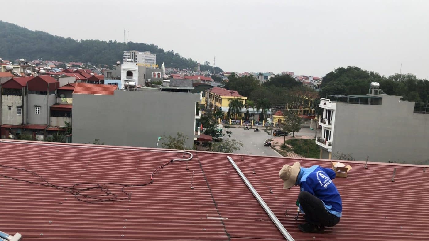 Thi công lắp đặt hệ thống điện mặt trời tại Bắc Giang - Bắc Ninh