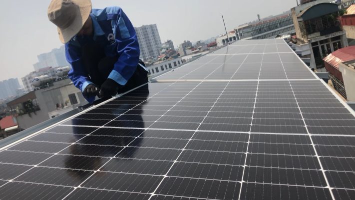 Lắp điện mặt trời tại Bãi Cháy Hạ Long, công suất 4.4kw lưu trữ 5kwh
