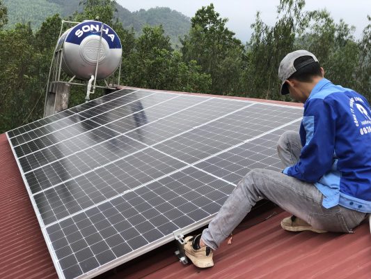 có nên lắp điện năng lượng mặt trời không?