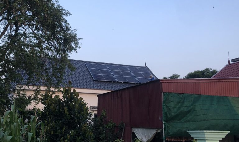 Lắp điện mặt trời Hưng Yên: báo giá trọn gói 2026 IMG 5454 Lắp điện mặt trời Hưng Yên – 5 kW + lưu trữ 10 kWh tại Ân Thi