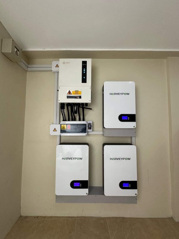 Pin lithium lưu trữ Harveypow 5.12 kWh giao tiếp với biến tần Solis